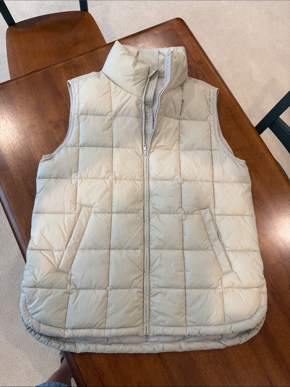 GAP Cream Quilted Puffer Vest